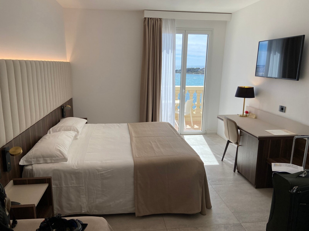 HOTEL FALLI主图