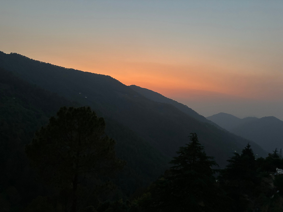 Poetry By The Hills主图