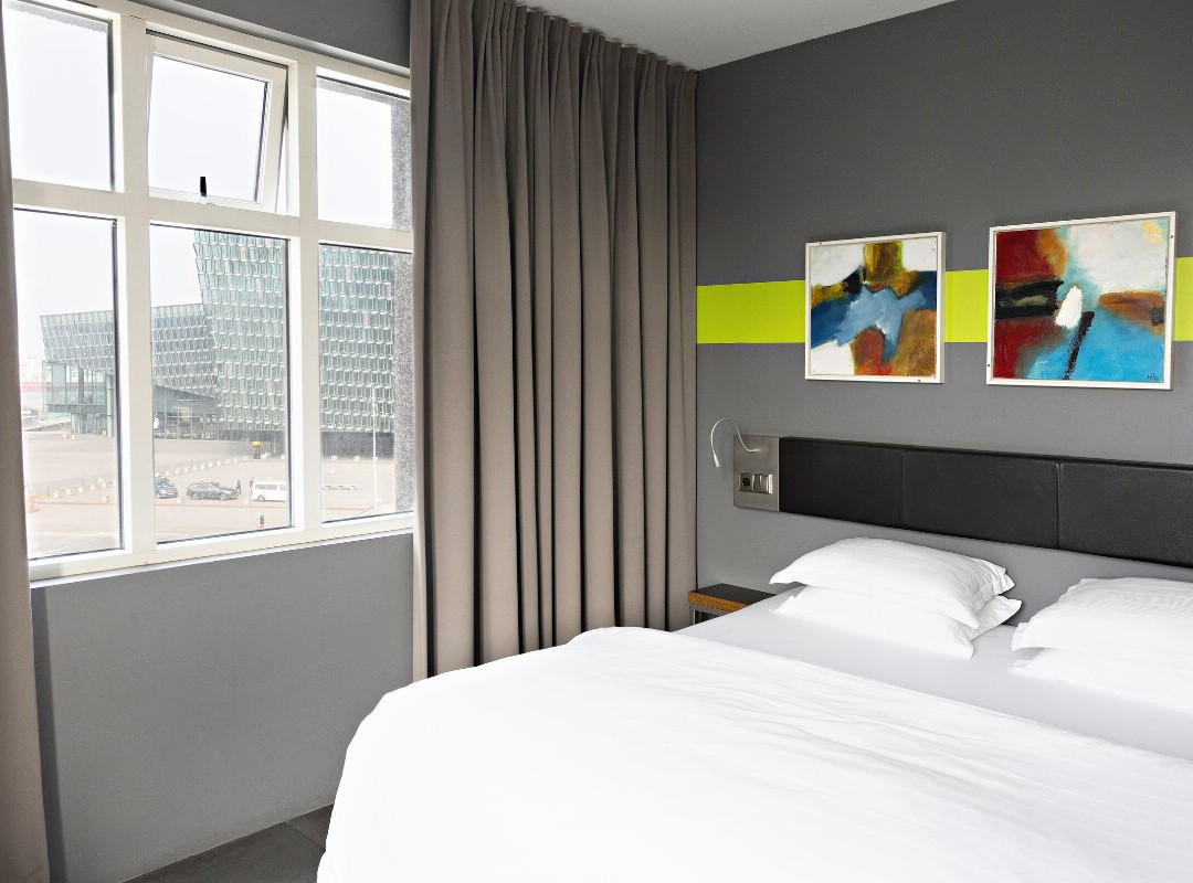 阿娜尔沃尔中央酒店主图