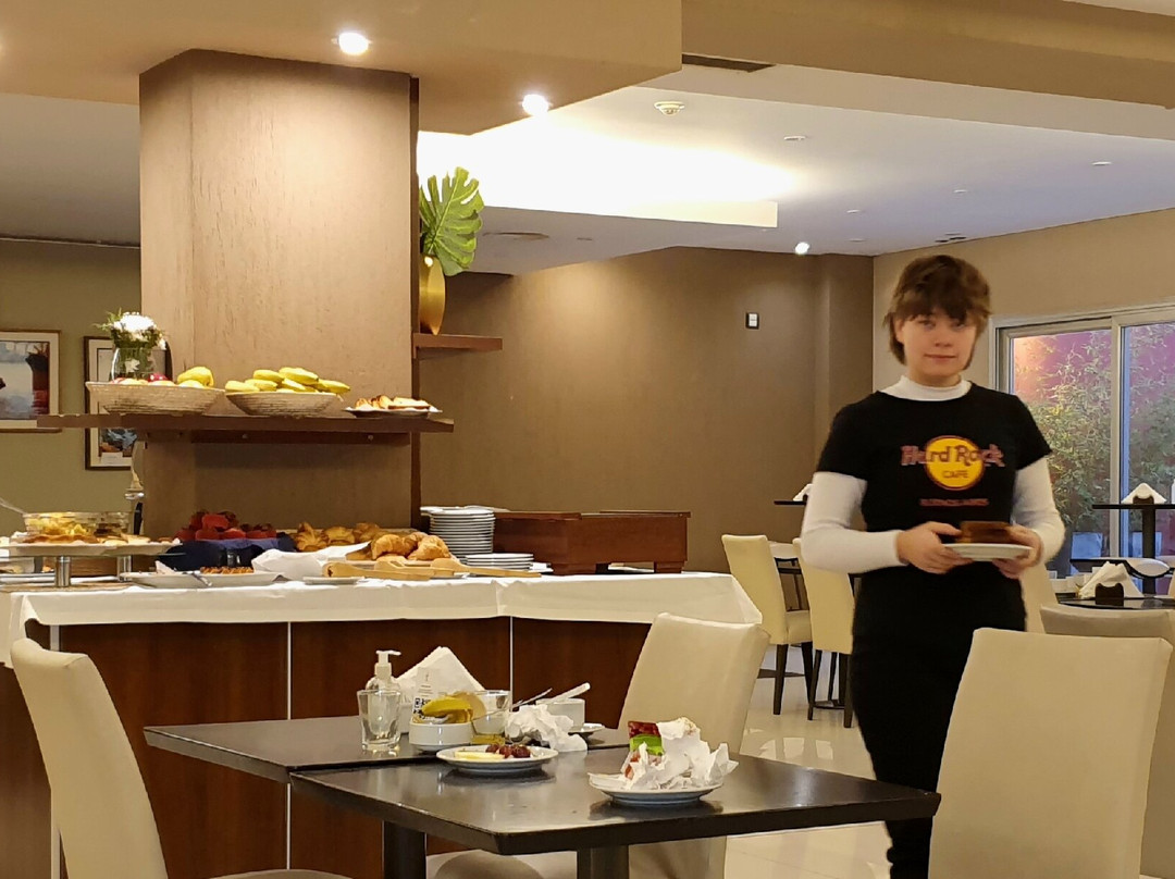 Hotel Land Plaza Bahia Blanca主图