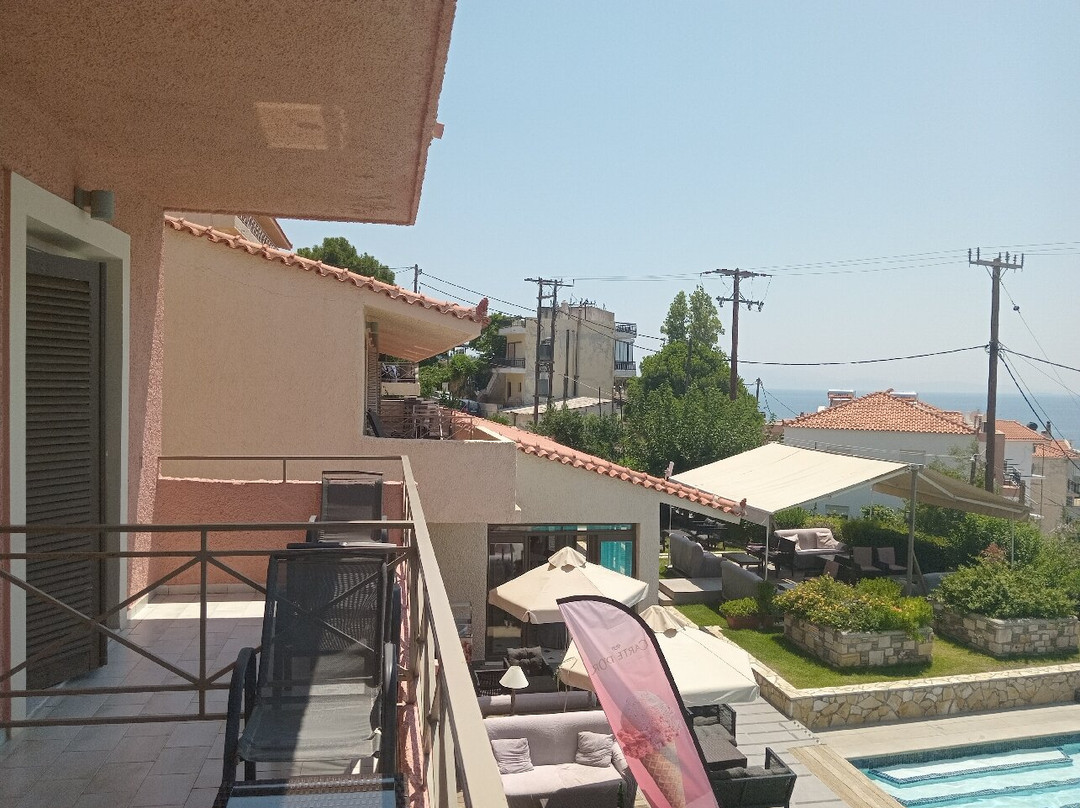 Sandy Bay Hotel主图