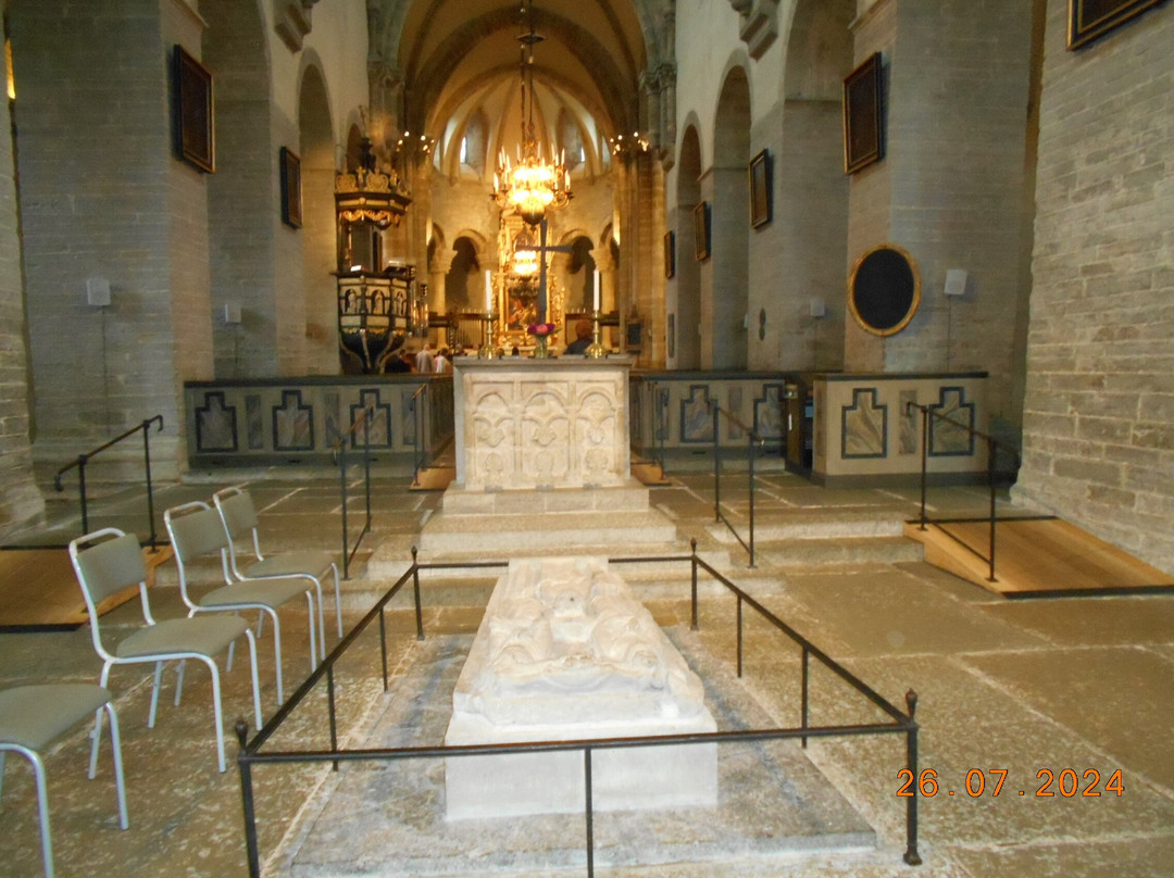 Varnhems Klosterkyrka景点图片