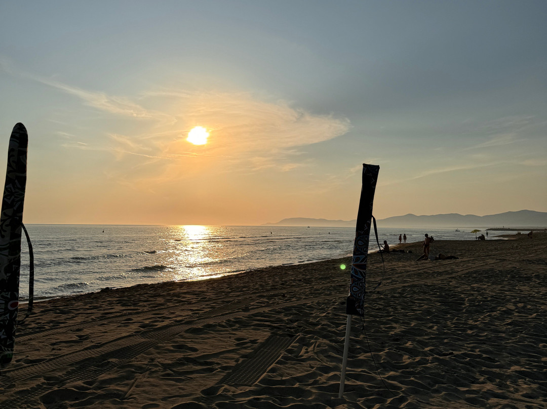 Spiaggia libera Le Marze景点图片