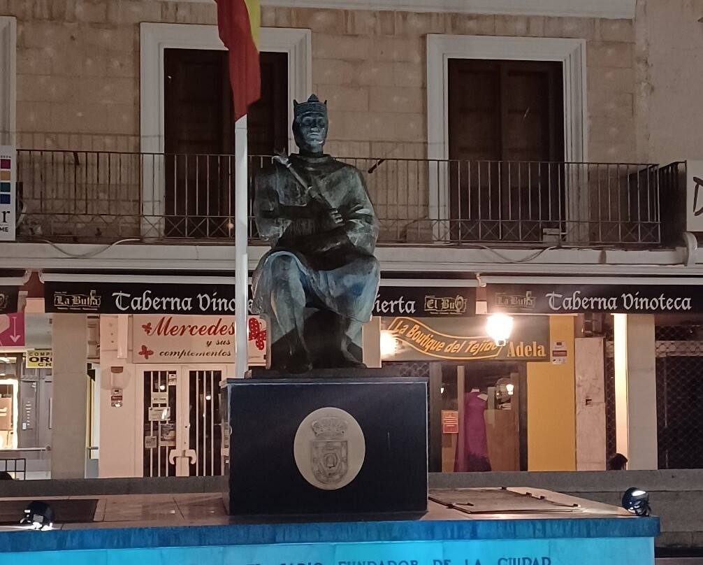 Plaza Mayor-雷阿尔城必去景点