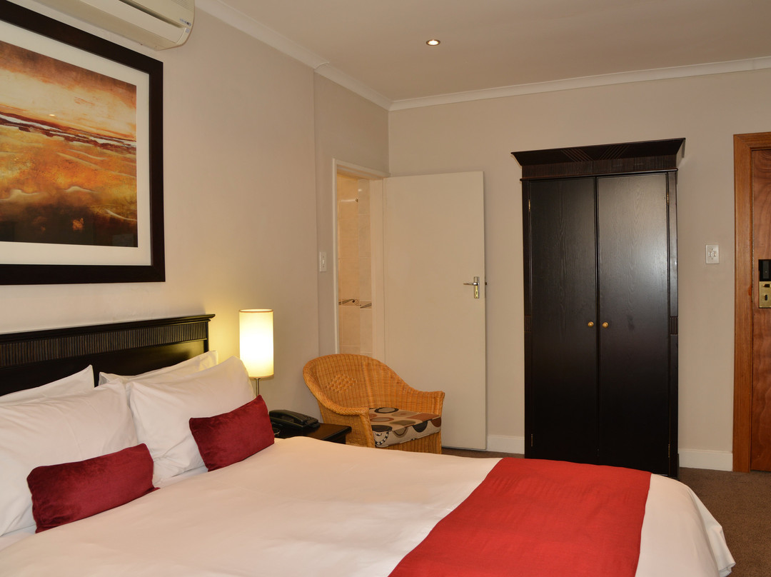 Cumberland Hotel Worcester主图