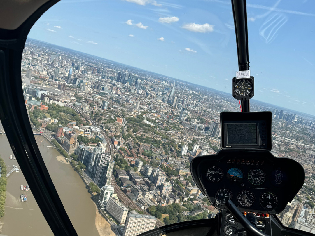 EBG Helicopters-Redhill必去景点