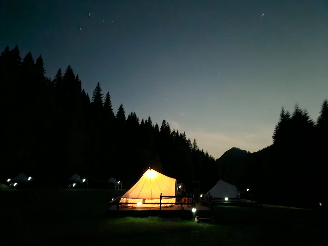 Camping Valea Iarului