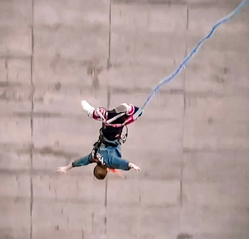 Rupert Hirner Bungy Jumping-雄山史都拜谷必去景点