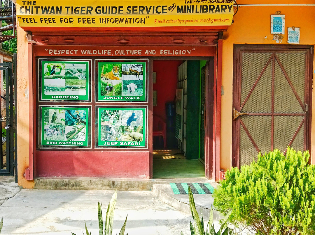 The Chitwan Tiger Guide Service And Mini Library-苏拉哈必去景点