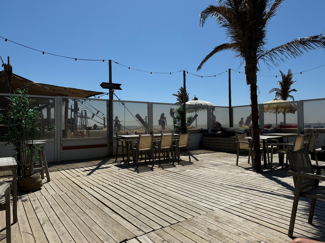 Manii Beach