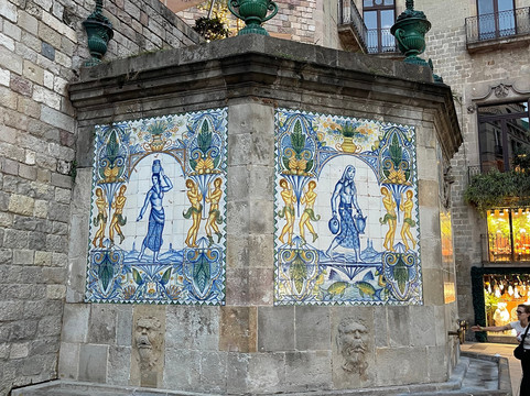 Font de Santa Anna-巴塞罗那必去景点