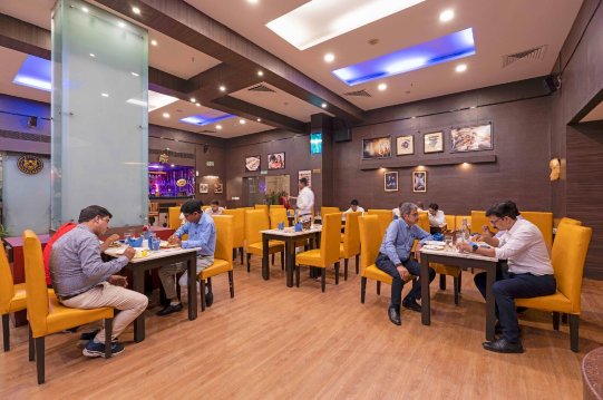 印地斯玛特优质酒店-餐饮