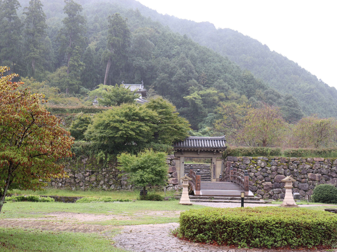The Izushi Castle Ruins-丰冈市必去景点