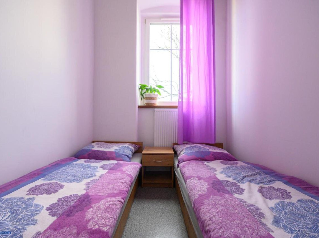 MRU Rooms