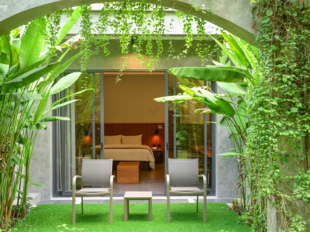 马尔温泉度假酒店主图