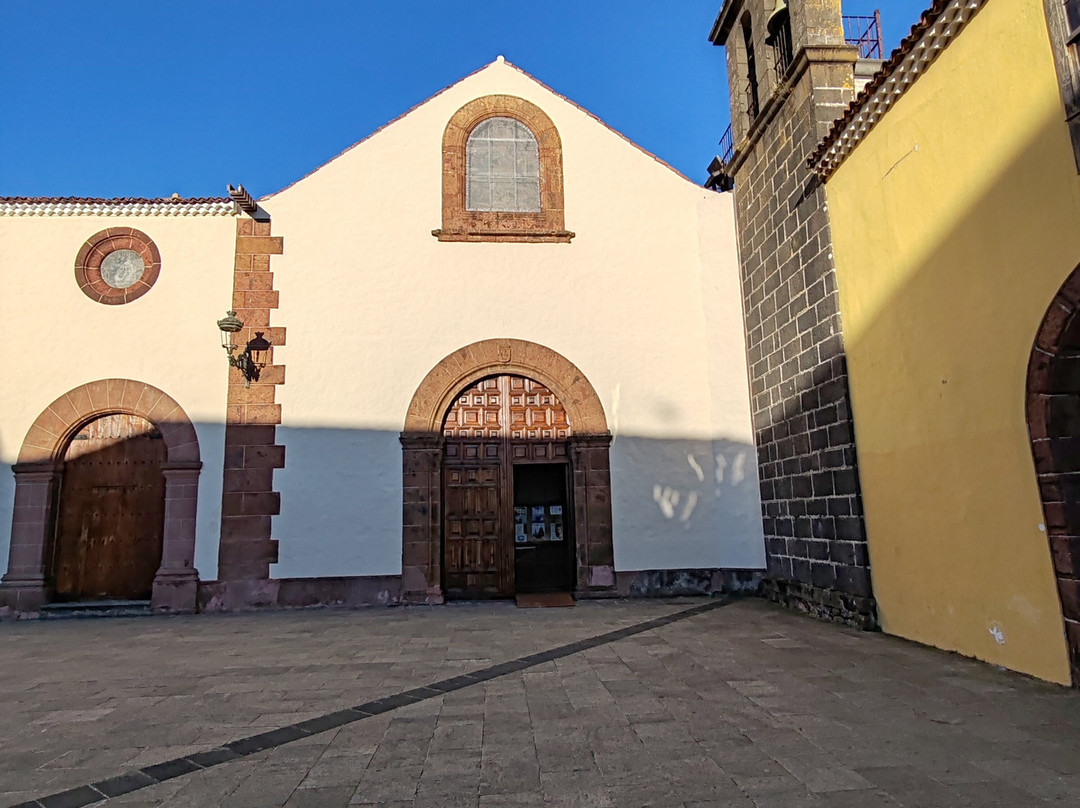 Iglesia de Santo Domingo de Guzman-拉古纳的圣克里斯托波尔城必去景点