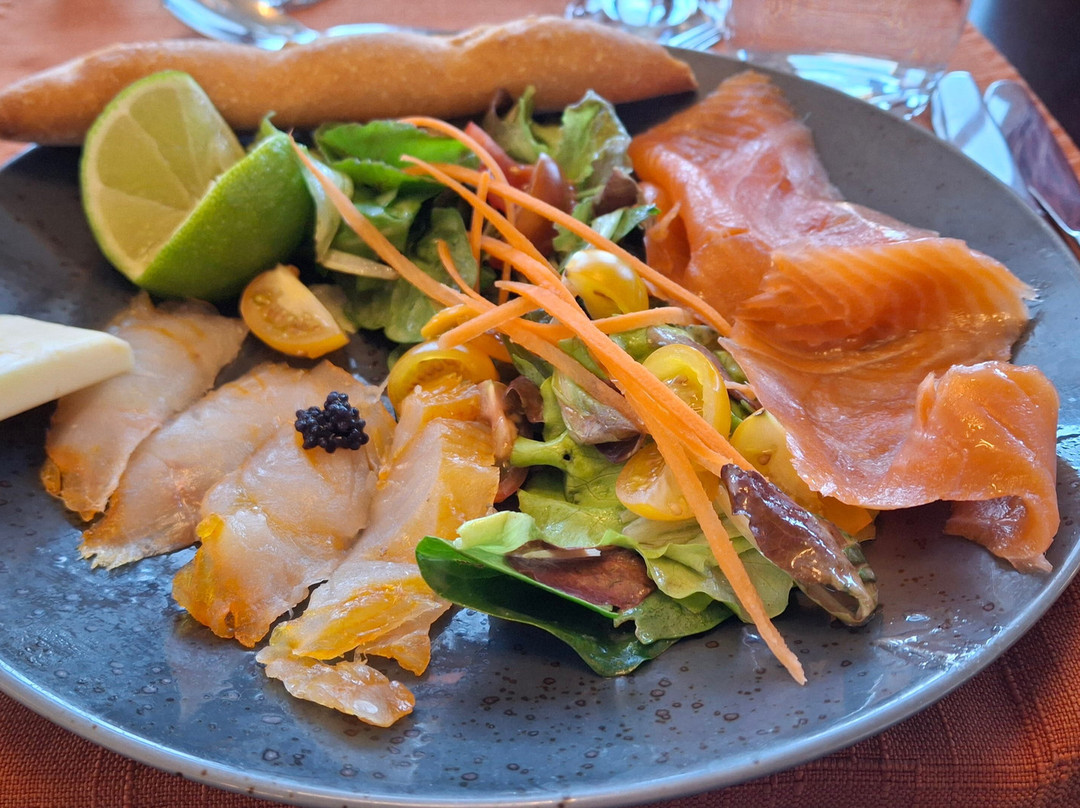 Hôtel - Restaurant l'Echo du Lac & spa主图