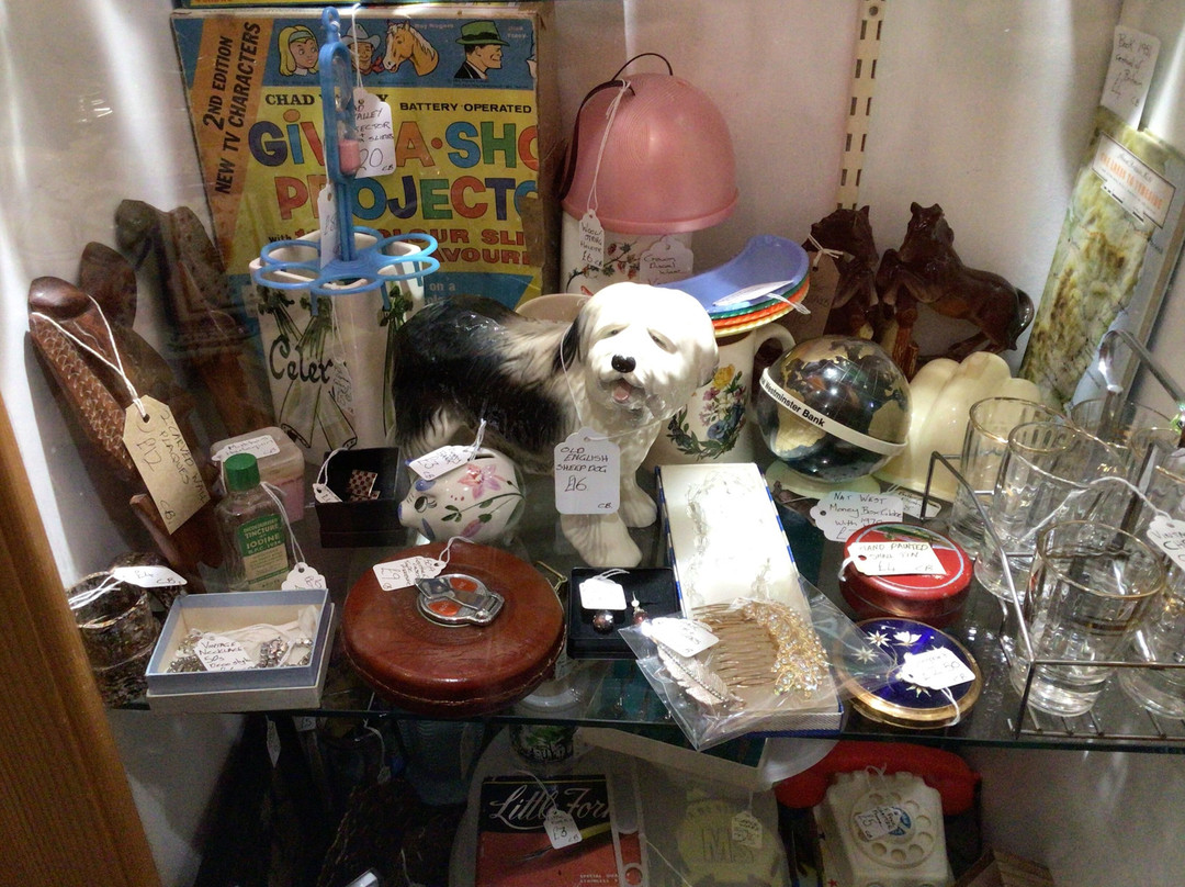The Old Maltings Antique Centre-Louth必去景点