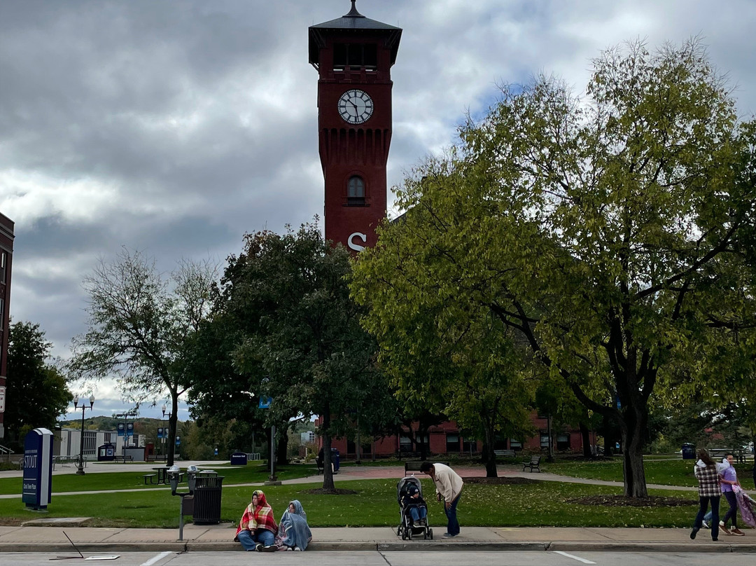 Cobblestone Inn & Suites at UW Stout - Downtown Menomonie主图