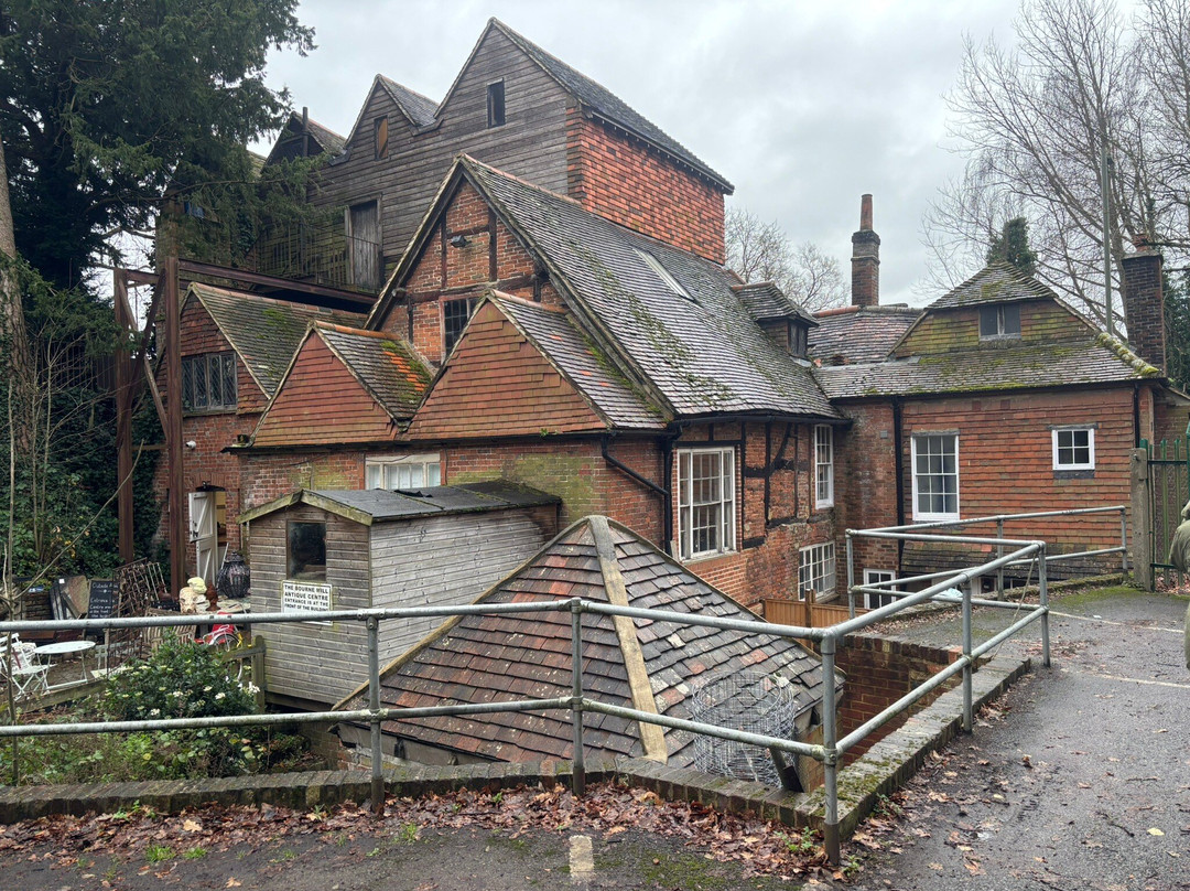 Bourne Mill Antiques景点图片
