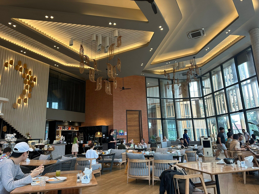 The Signature Hotel Airport主图