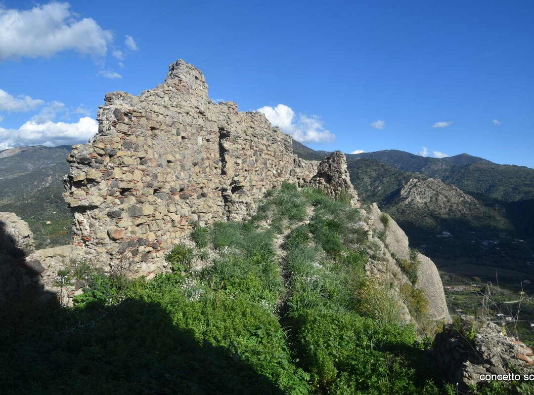 Ruderi del Castello景点图片