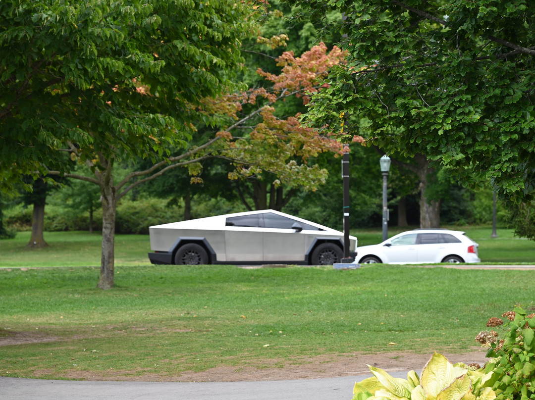 Rainbow Bridge-尼亚加拉大瀑布必去景点
