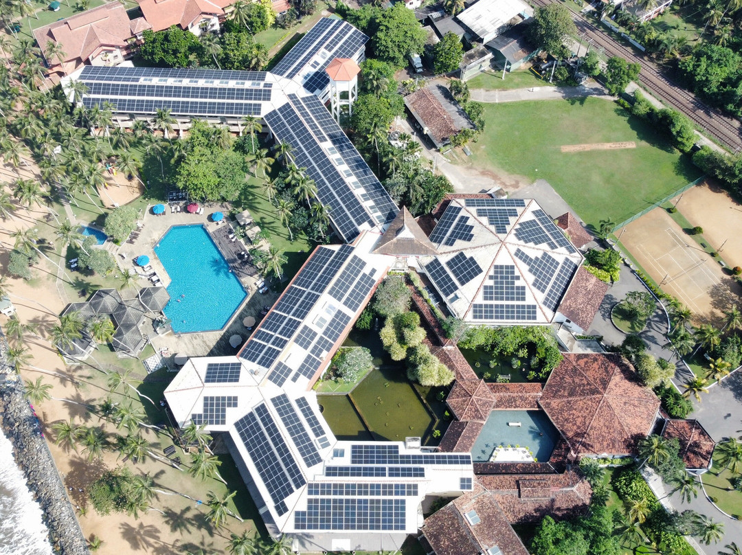 卡卢特勒酒店住宿-坦哲里恩海滩酒店