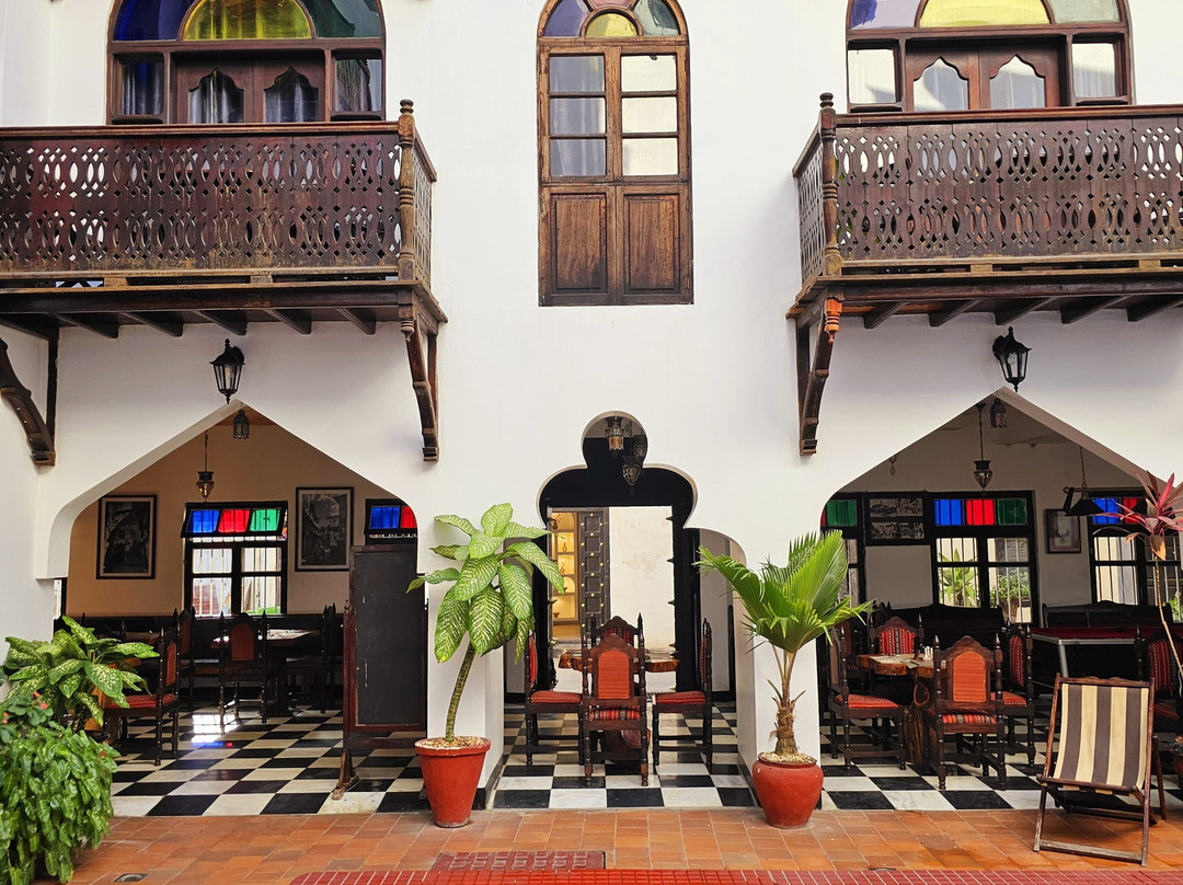 三角帆船宫酒店主图