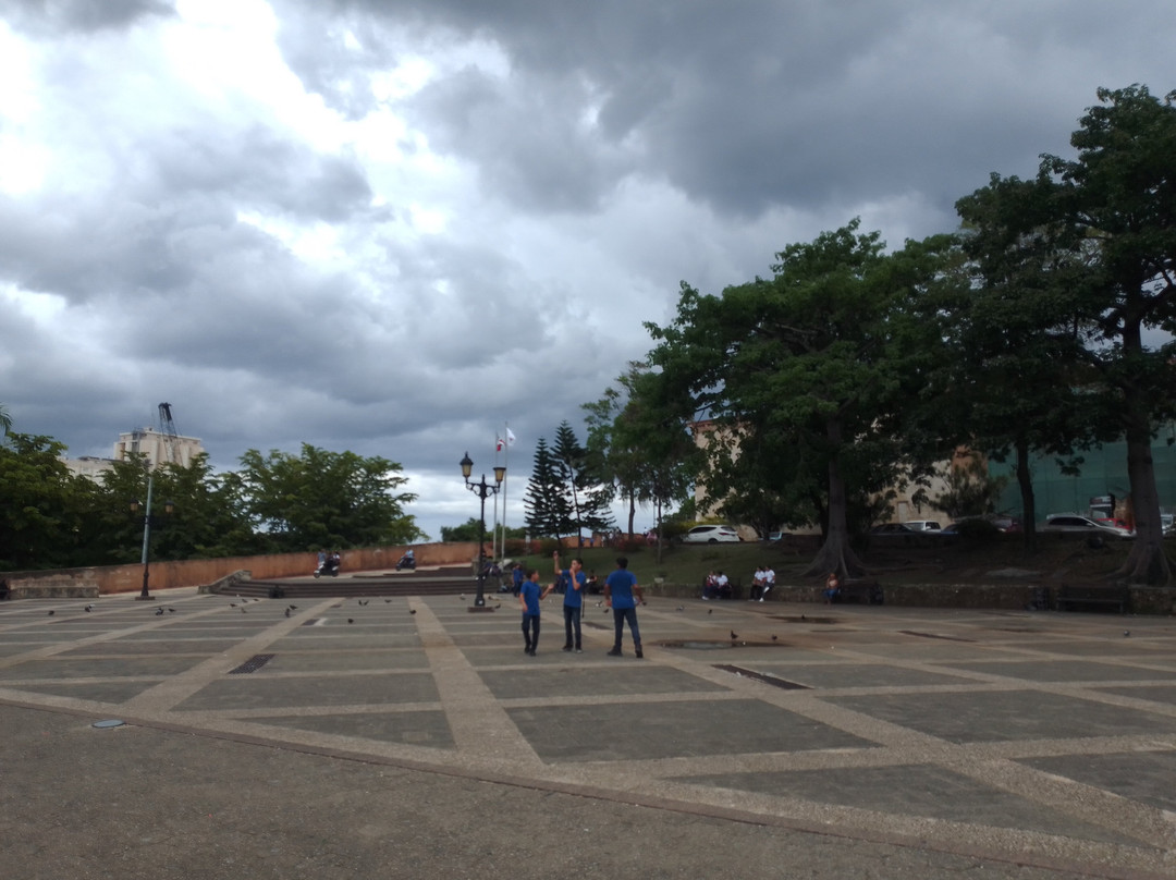Plaza de España (Plaza de Armas)-圣多明哥必去景点