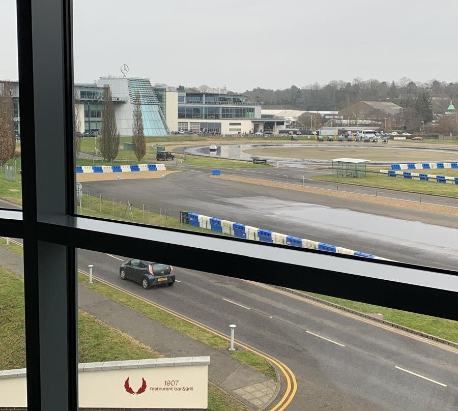 Brooklands Hotel主图