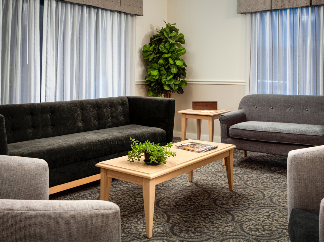 Atlantic Oceanside Hotel and Event Center主图