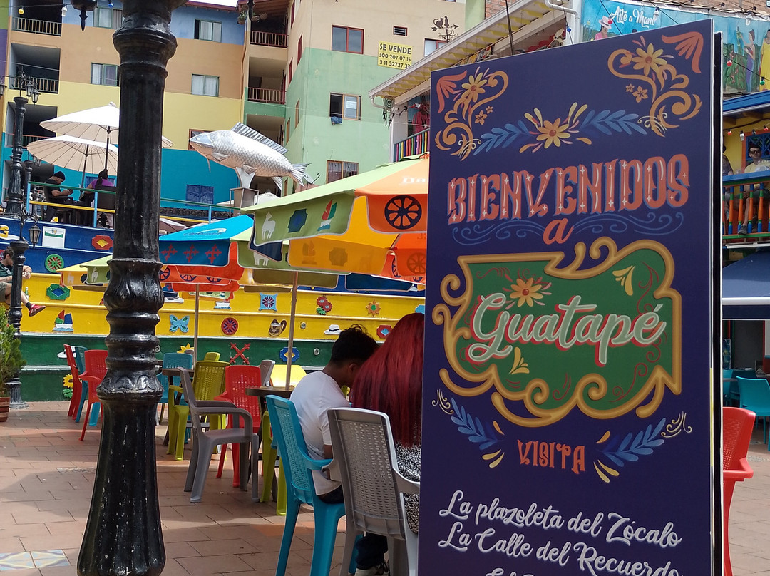 Plazoleta de los Zocalos-Guatape必去景点