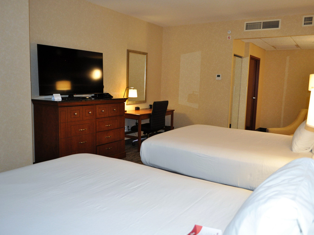 Drury Plaza Hotel Mt. Vernon主图