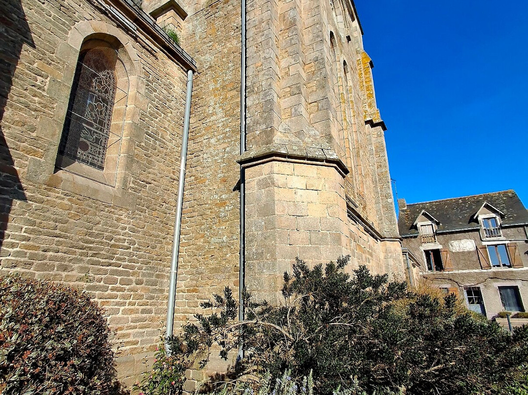 Eglise Saint Hilaire-Asserac必去景点