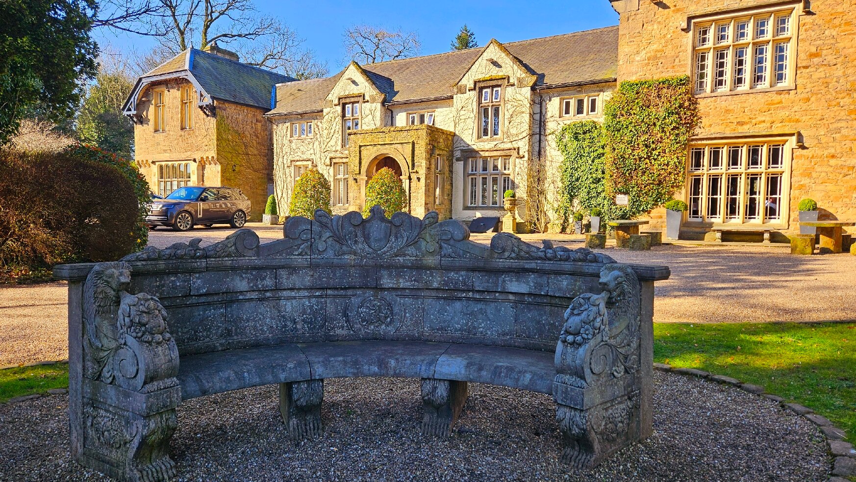 Mitton Hall-官方
