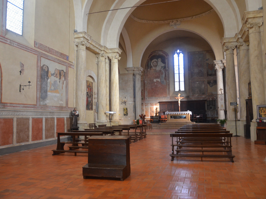 Pieve dei Santi Leonardo e Cristoforo-Monticchiello必去景点