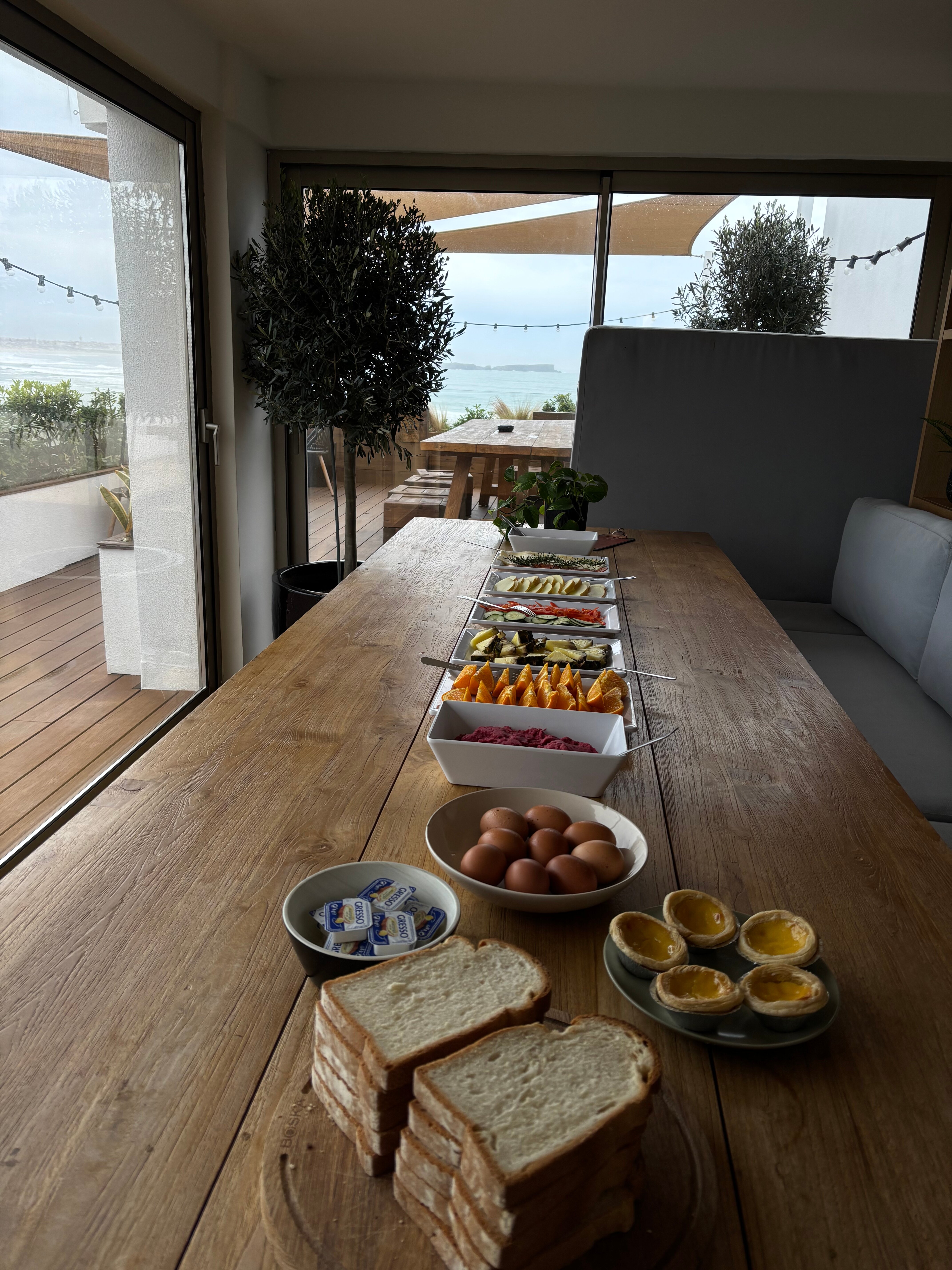 The Salty Pelican Yoga & Surf Retreat Peniche-官方
