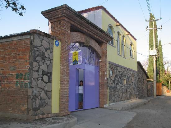 La Puerta Violeta主图