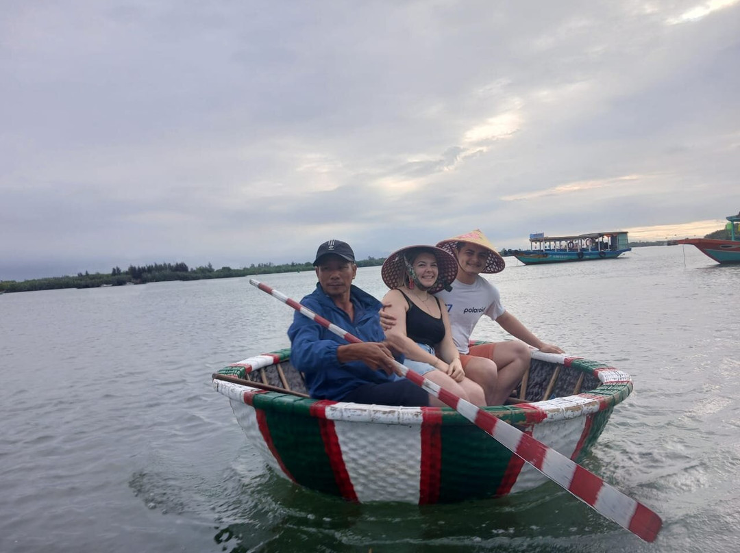 Onion Phi Tours Hoi An景点图片