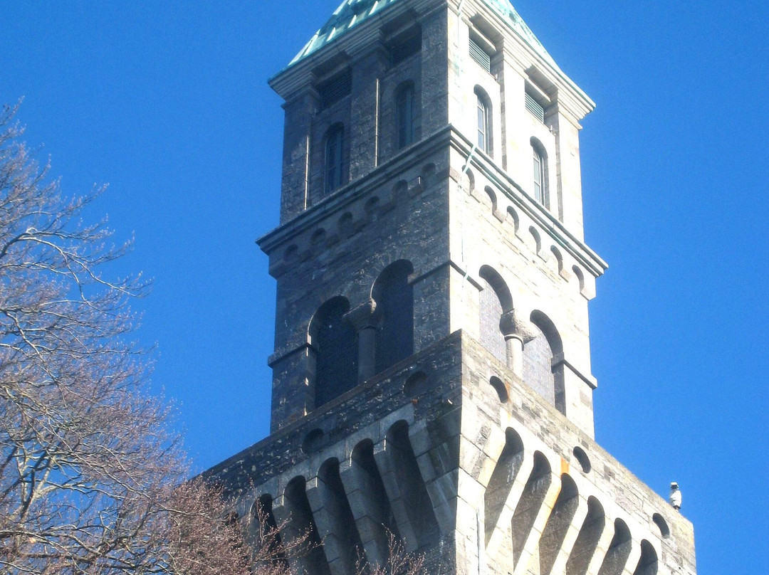 The Clock Tower At Farmleigh-Castleknock必去景点