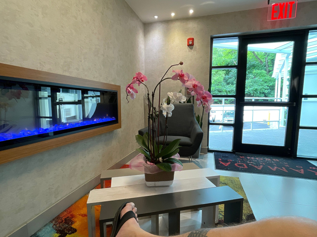 布朗克斯区华美达酒店主图