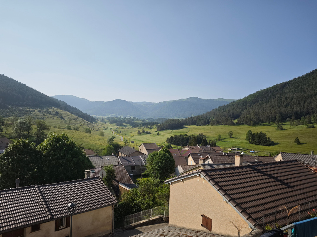 Gîte d'étape Le Presbytère主图