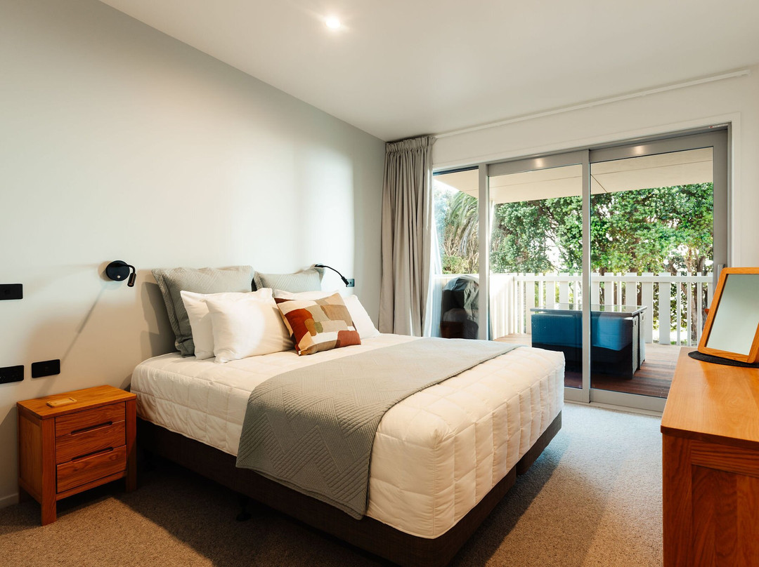 Golden Bay Beach Retreat