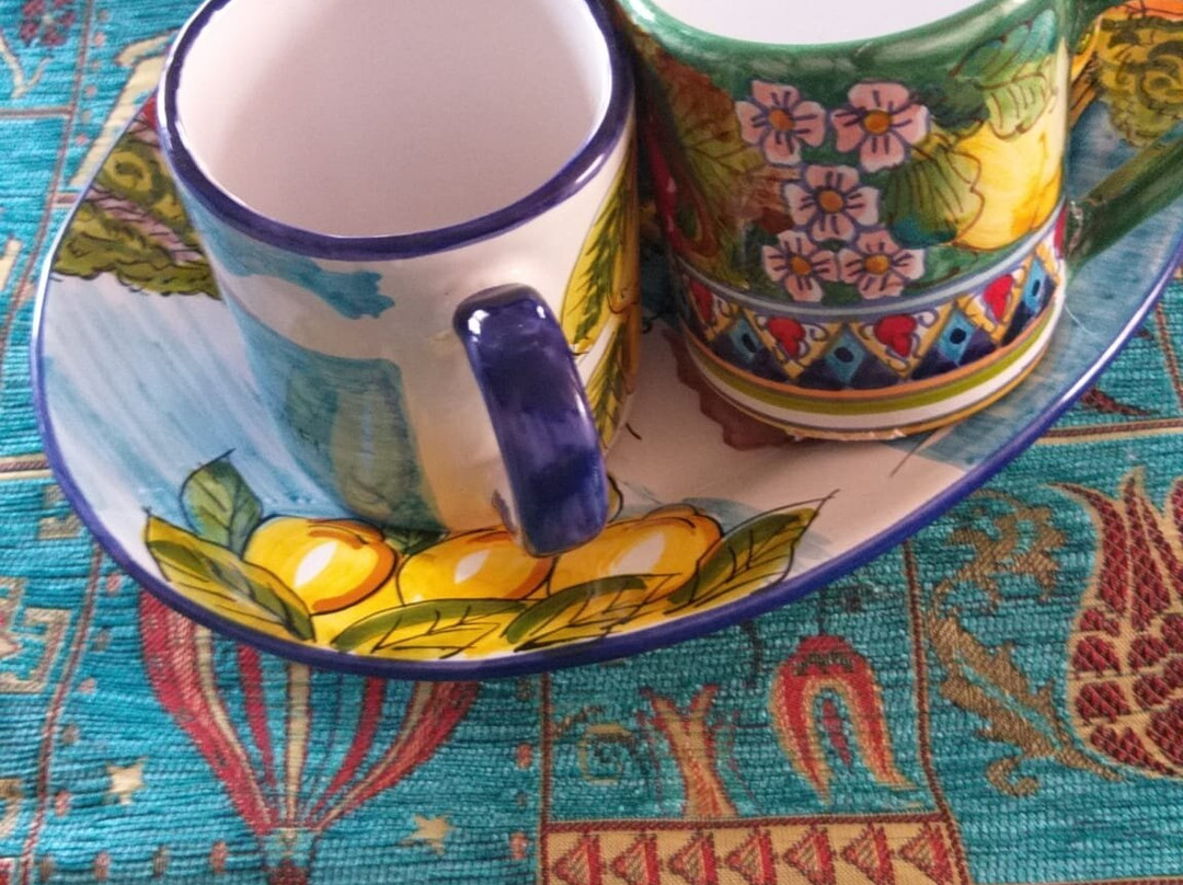 Piccadilly Ceramics-康加德马里尼必去景点