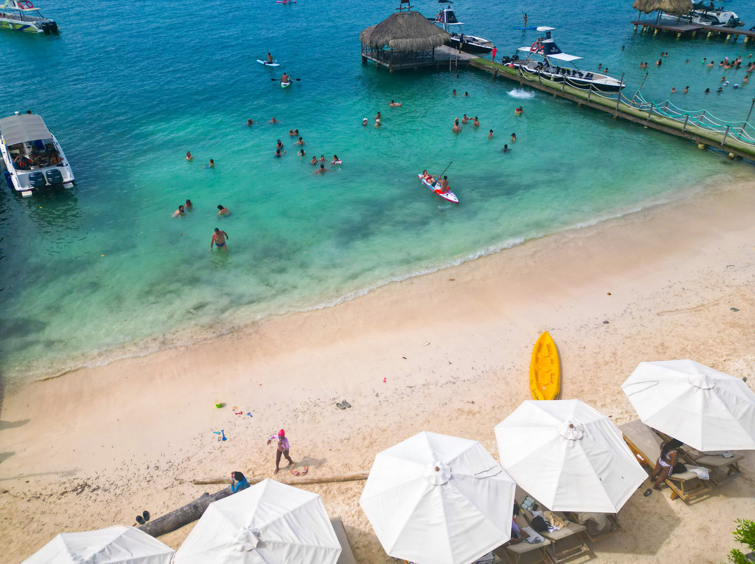 Rosario Beach Cartagena