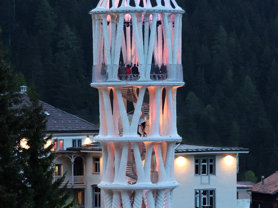 Tor Alva - Weisse Turm De Mulegns