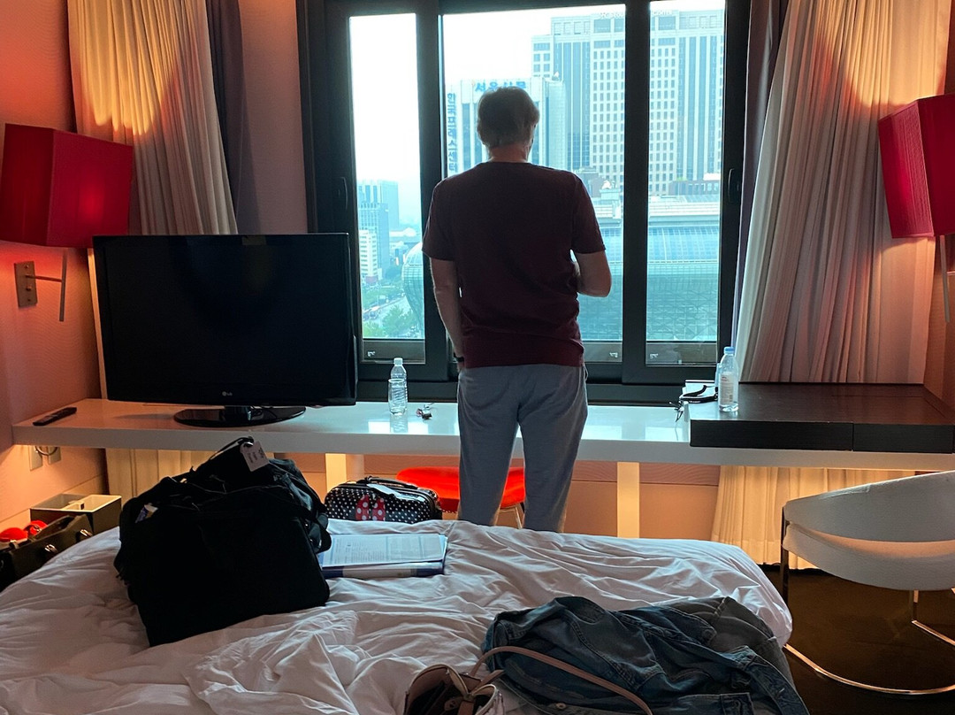 首尔广场酒店, 傲途格精选主图