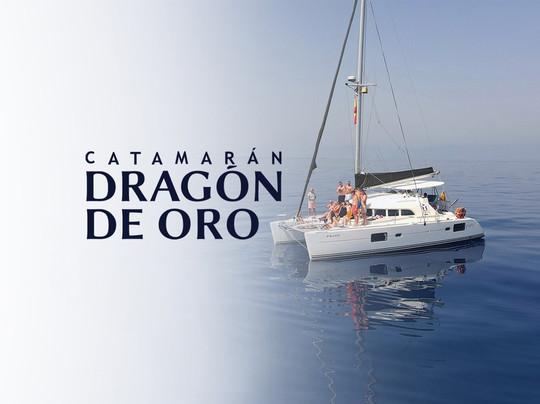 Catamaran Dragon de Oro