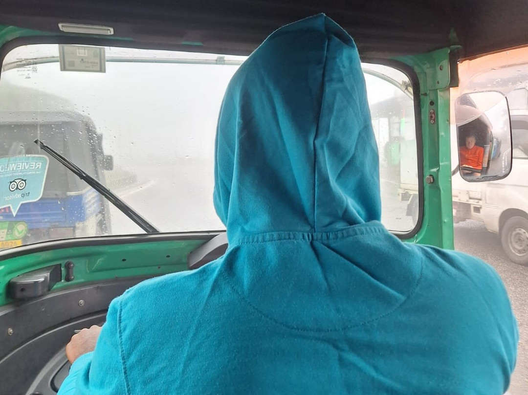 Kandy Safe Tuk Tuk Tours-康提必去景点